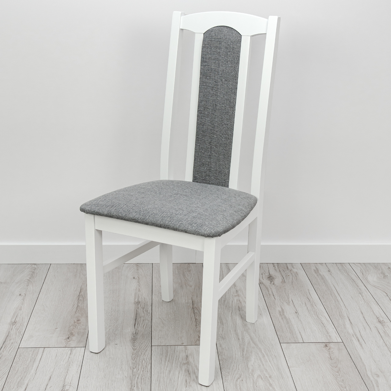 Nowoczesne białe krzesło DK7 (7B)