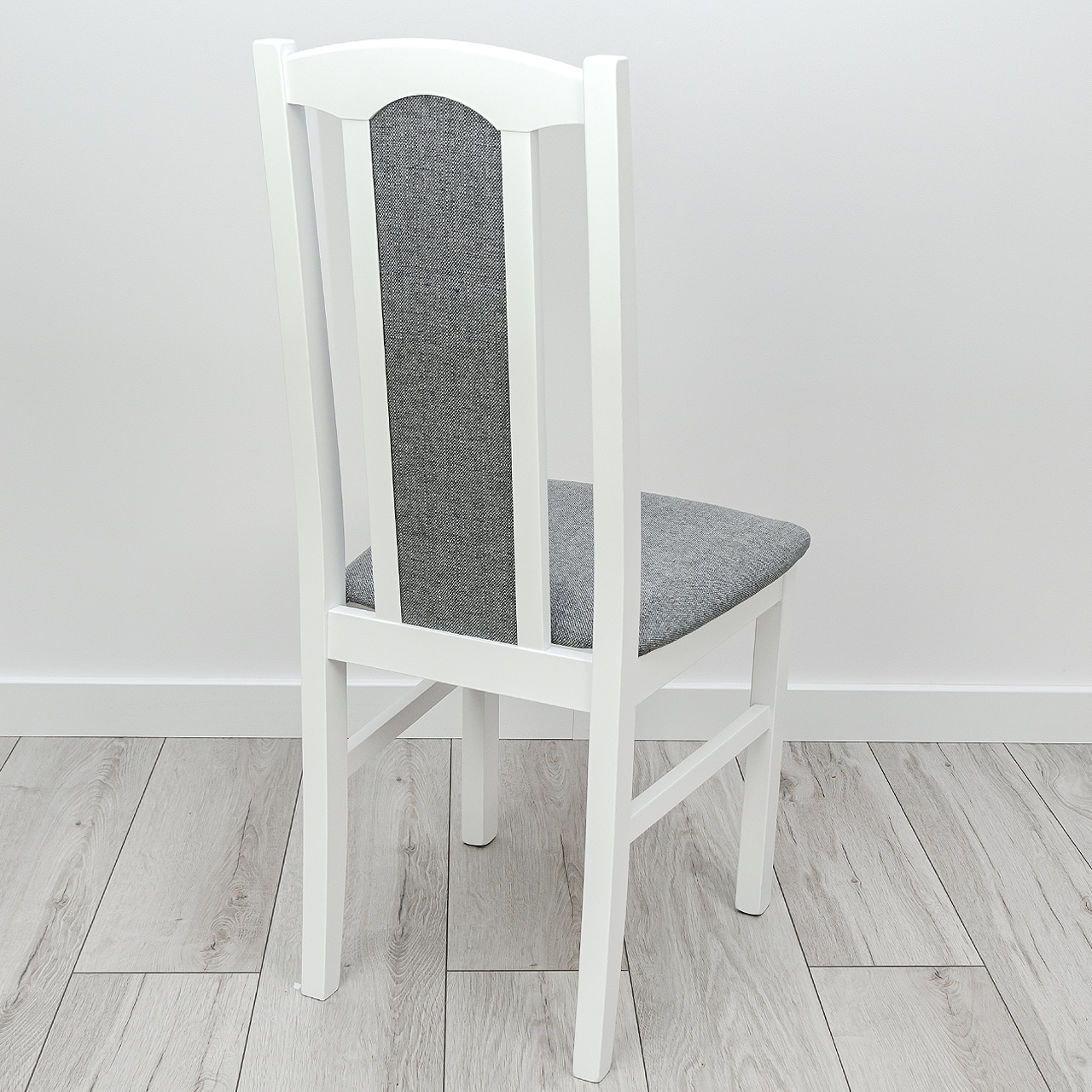 Nowoczesne białe krzesło DK7 (7B)